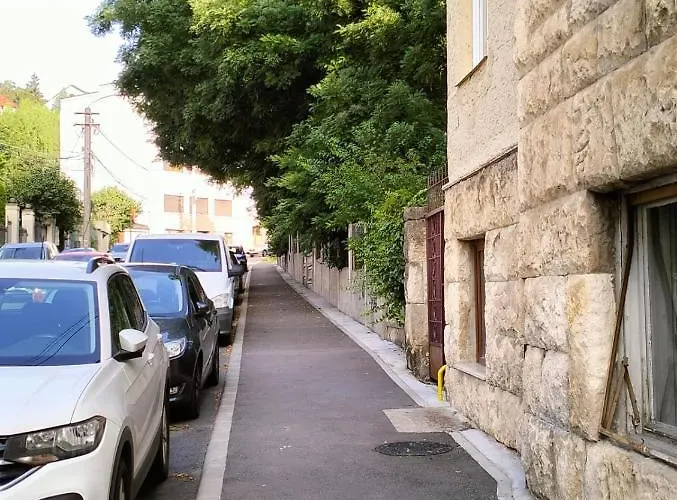 Crisan City-center *